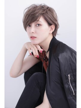 ロロネー 豊中(Lolonois) 【Lolonois豊中】外国人風ジェンダーレスショート（中塚由里子）