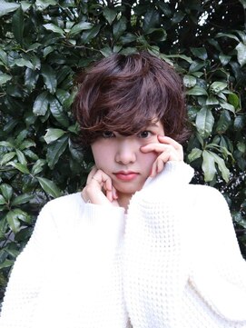 e.m.a プレミアムビューティーサロン 栄駅店(e.m.a PREMIUM BEAUTY SALON) ゆるふわショート