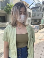 アルカナ 明治神宮前原宿(ARCANA)&nbsp;レイヤーカット 顔周りカット ホワイトベージュ　バレイヤージュ