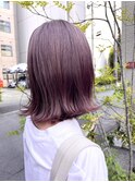 ピンクラベンダーの外ハネスタイル