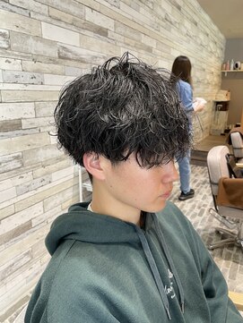 モエバイアリア(Moe by aria) 波巻きパーマ