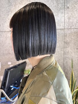 メルバイレガロ 水戸(mer by REGALO) ミニマムボブ×クリアブラック