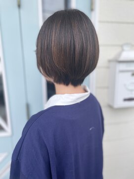 ランダーブルー(LANDER BLUE) 長めショート/ショートバング/地毛ハイライト