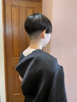トワ(toi)&nbsp;刈り上げハンサムショート【横浜/横浜駅】