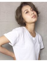 アン 青葉台(un)&nbsp;ハンサムショート/くびれ大人ショート/前髪なしアッシュブラウン