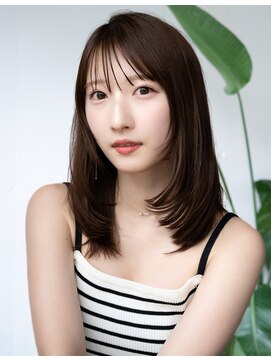 レノラ 本町(LENORA) 20代30代大人かわいいナチュラル暗髪エアーストレートヘア