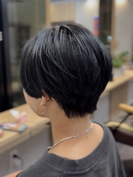 ノイ(noi.) 【noi.】ハンサムショート×ブルーブラック