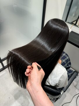 ヴィヴィー 福岡天神店(VIVIE) 美髪縮毛矯正