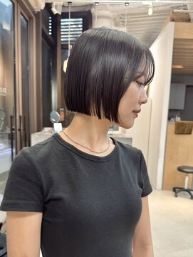 ミィ 表参道(mee.) 似合わせカット ボブヘア 縮毛矯正 ミニボブ 切りっぱなしボブ
