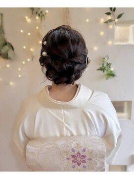 ワンス バイ エメ(ONCE by am'e) シニヨン