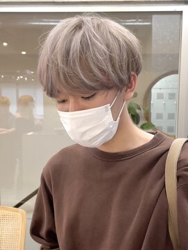 サンクマーケット 渋谷(cinq MARKET) 渋谷メンズブリーチカラーミルクティーベージュセンターパート