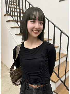 オリーブカラー／透明感カラー