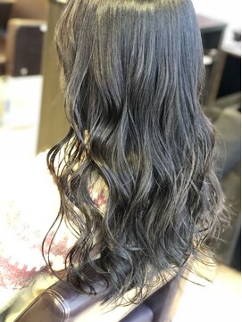 ヘアーメイク ララ(HAIR MAKE LALA) 大人アッシュカラー