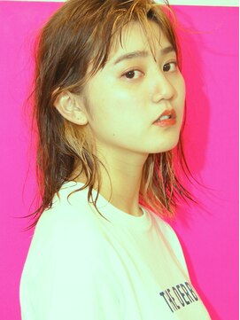 ダービー(THE DERBY) 【THE DERBY】MDLAYER #フォギーベージュ#耳かけ#夏#イメチェン