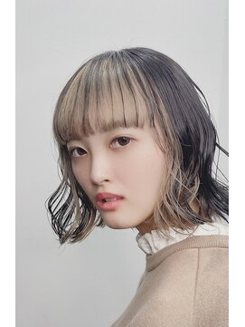 オンザ(ONTHE) ブロンドベージュフェイスフレーミングボブ【林京平】