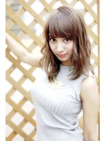 ザトエル 栄(THE TOEL)&nbsp;ナチュラルなミディアムスタイル