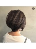 ベージュ ショート