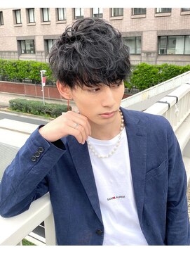 ロイ(Loy) ★無造作王道パーマ★