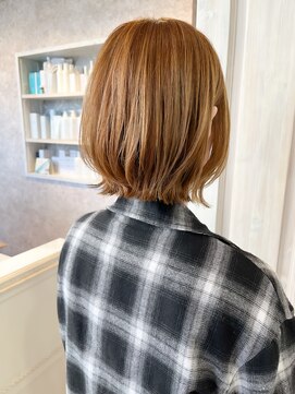 キャアリー(Caary) 福山20代30代人気くびれレイヤーミディアムボブ外ハネ大人春ヘア