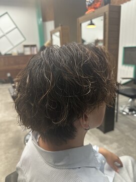 ブッディ(BDY) 波ウェーブ