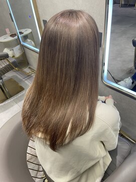 ニーナ ビューティーサロン(NINA Beauty Salon) パールベージュ#ダブルカラー#ベージュ