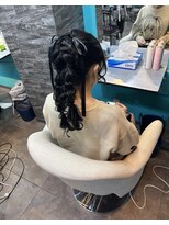 リエラ 新宿(RIERA)&nbsp;編みおろしツインポニー