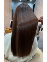 イシン(ISIN)&nbsp;美髪/縮毛矯正/髪質改善/ヘルシーロング[保土ヶ谷]