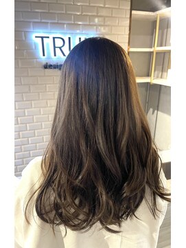 トラックス(TRUX) ナチュラルグレージュ