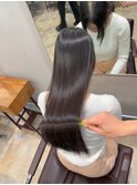 インスタ映えする美髪ストレート