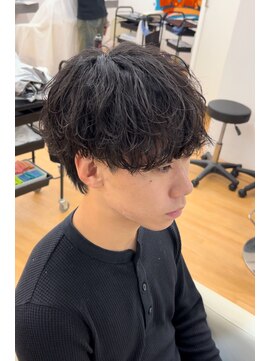 ビカム 名駅(become) 緩めシャドウパーマ