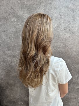 アンバール(amberl) ハイトーンベージュカラー