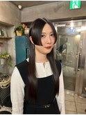 幅広めの前髪なし姫カット
