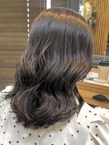 コル アサヒカワ(col asahikawa)&nbsp;暗め×オリーブグレージュ