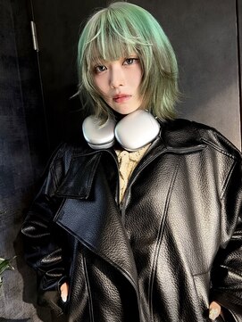 イリス 心斎橋(.elice) ショートウルフハイライトマッシュウルフシースルーマッシュ