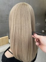 エクラ(ECLAT)&nbsp;ホワイトベージュカラー