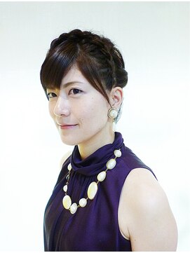 ヘアースペース ムーン(Hair Space MOON) 大人っぽいクールな感じの結婚式用、ヘアーセット