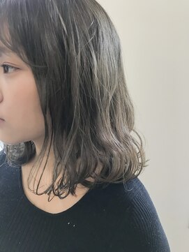 ヘアーアンドアート ルミナ(HAIR&ART LUMINA) ミルキーグレージュ