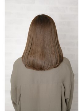 アフロディーテ ギンザ 秋葉原店(APHRODITE GINZA) セクションカラー/ペールベージュ/グラデーションカラー/秋葉原