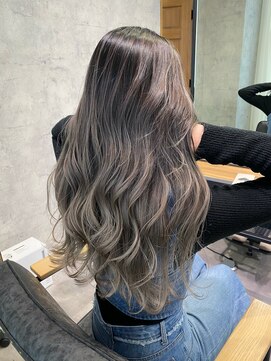 ラフトーキョウセカンド(RAF TOKYO 2nd) エアタッチバレイヤージュ