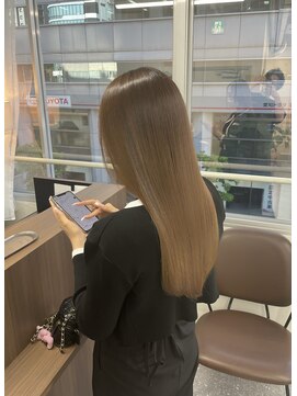 アールサロン 名駅(Rr SALON) 明るめベージュカラー