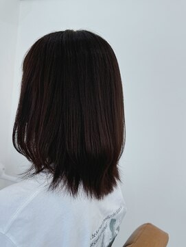 ニュイ(nui.) 柔らかなミディアムヘア/ネオメテオストレート/メテオカラー