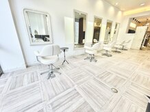 【 駅近アクセス：阪急高槻市駅徒歩2分、JR高槻駅徒歩4分の好立地 】駐輪スペースも有り