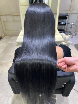 ナイン バイ アソビ 銀座(Nyne by asobi) 髪質改善／縮毛矯正／白髪染め／美髪／銀座／酸性ストレート