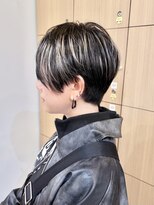 モリオ フロム ロンドン 成増店 【morio成増 セリザワ】ショート ハイライトカラー