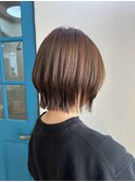 レイヤーボブ　ベージュカラー