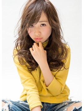 アズーア ヘアーアンドスパ(azure hair&spa) 柔らかパーマスタイル
