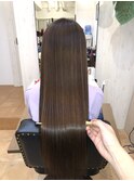 クリスタルミネコラ
