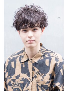 ケアリー 武蔵小杉(Carelly) AUSTIN メンズアップバング×束感マッシュ