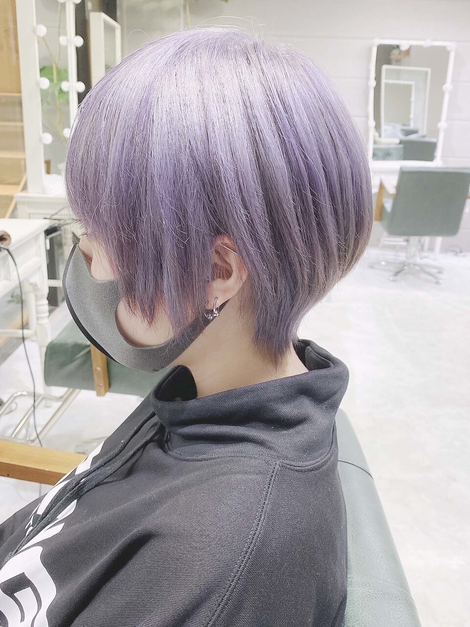 2025年夏】ラベンダーアッシュ ショートの髪型・ヘアアレンジ
