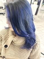 ウル(ulu)&nbsp;名東区　ブルー　グラデーション　ブリーチ